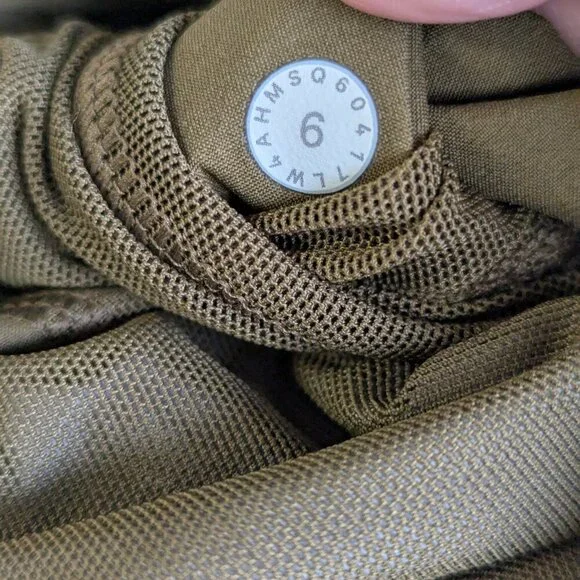 Lululemon Rain Rival Jacket - Picture 13 of 16